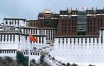 Chinese Flag does not belong in Tibet - June 2001